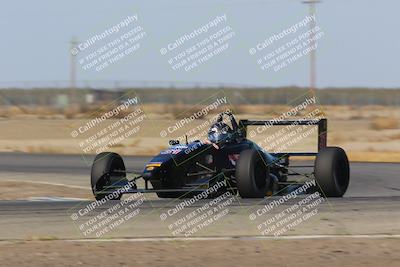 media/Oct-29-2022-CalClub SCCA (Sat) [[e05833b2e9]]/Race Group 2/Qualifying (Sweeper)/